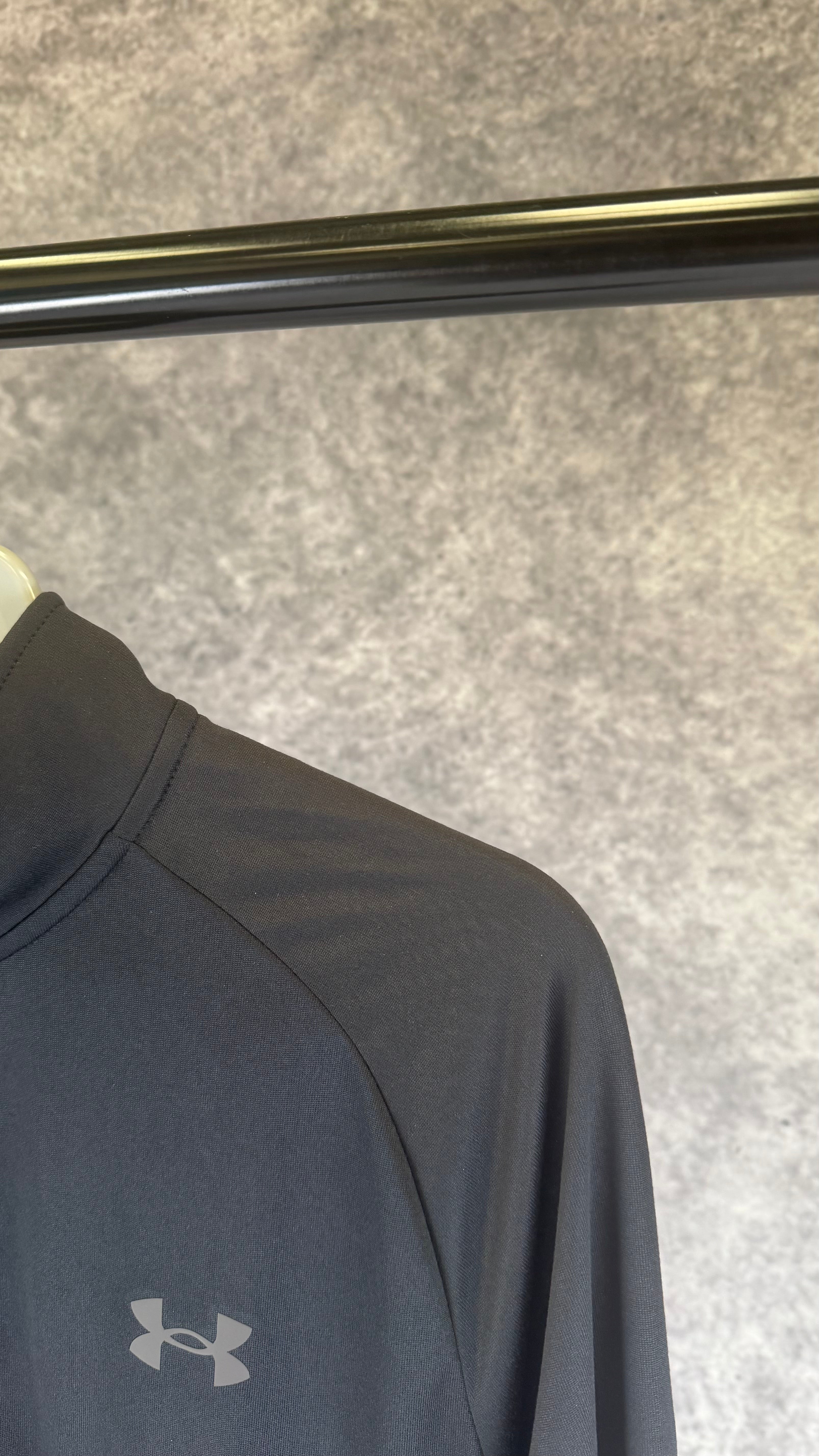 Under Armour black tech 2.0 1/2 zip.