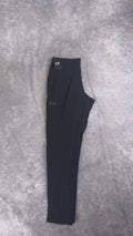Under armour black vanish woven tapered pants.