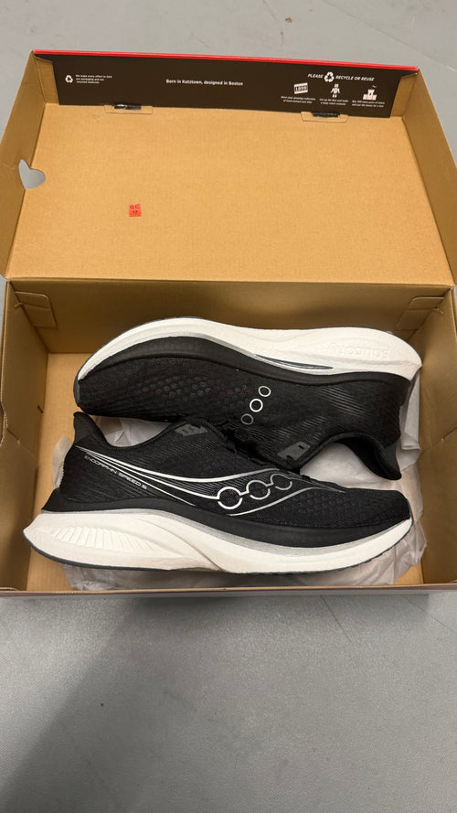 Saucony endorphin speed 5 black/white