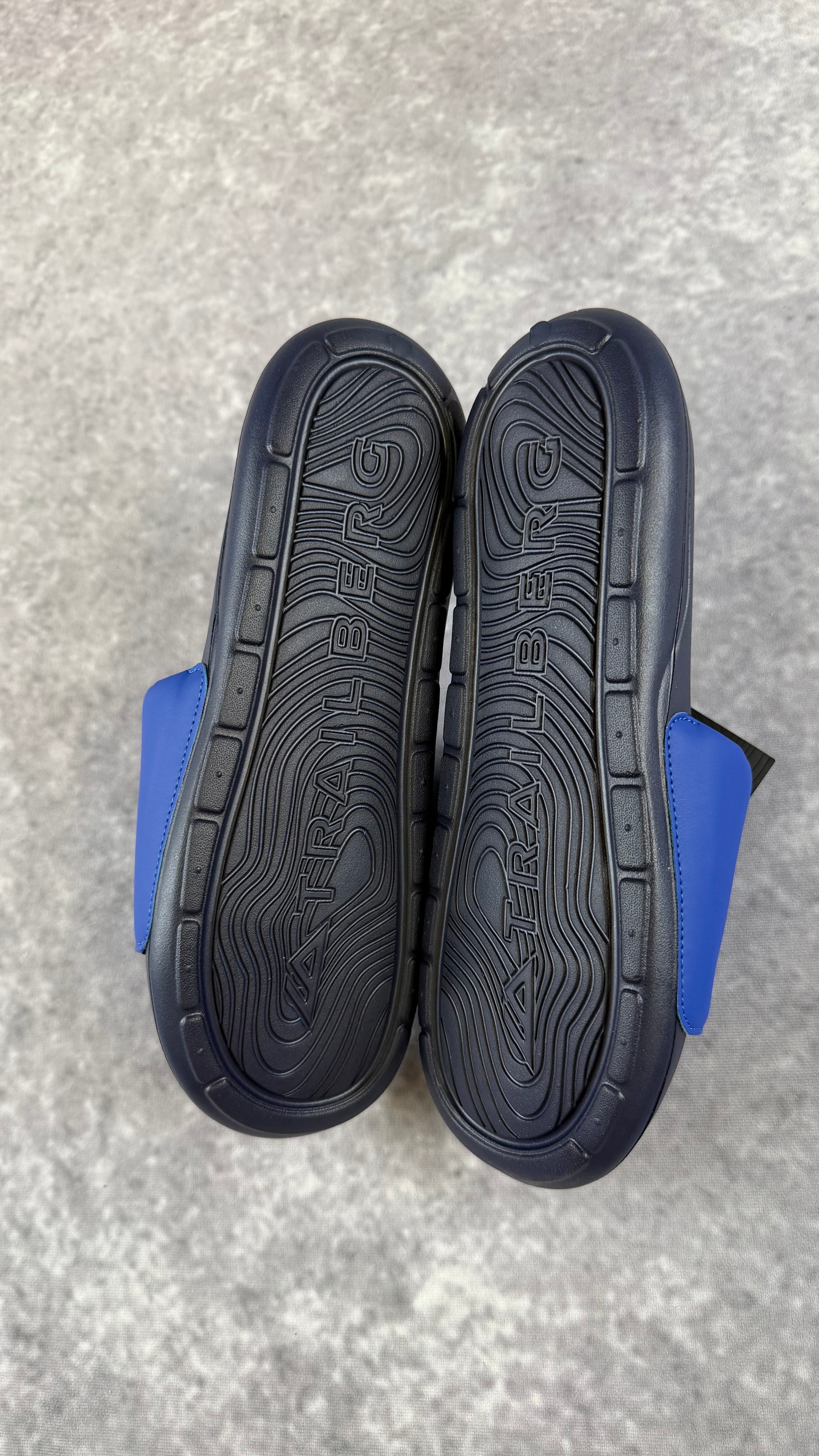 Trailberg core sliders blue/white