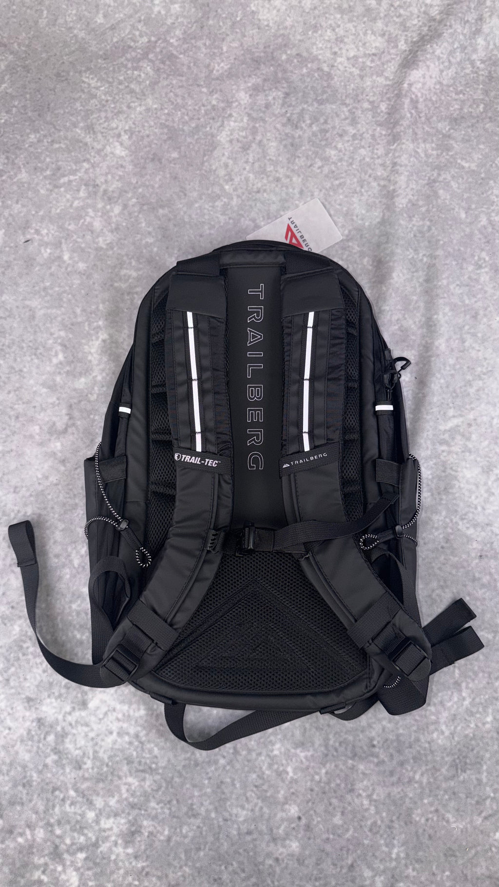 Trailberg black backpack.