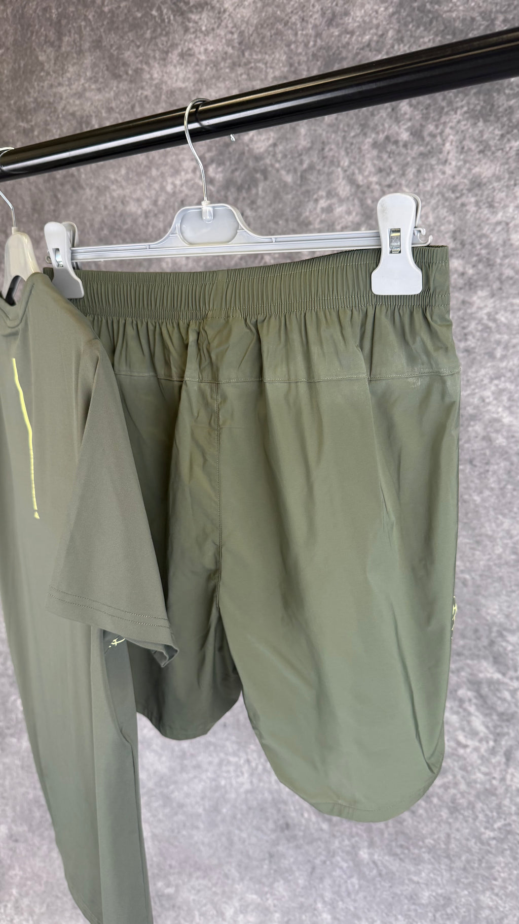 Trailberg vantage dark fern set.