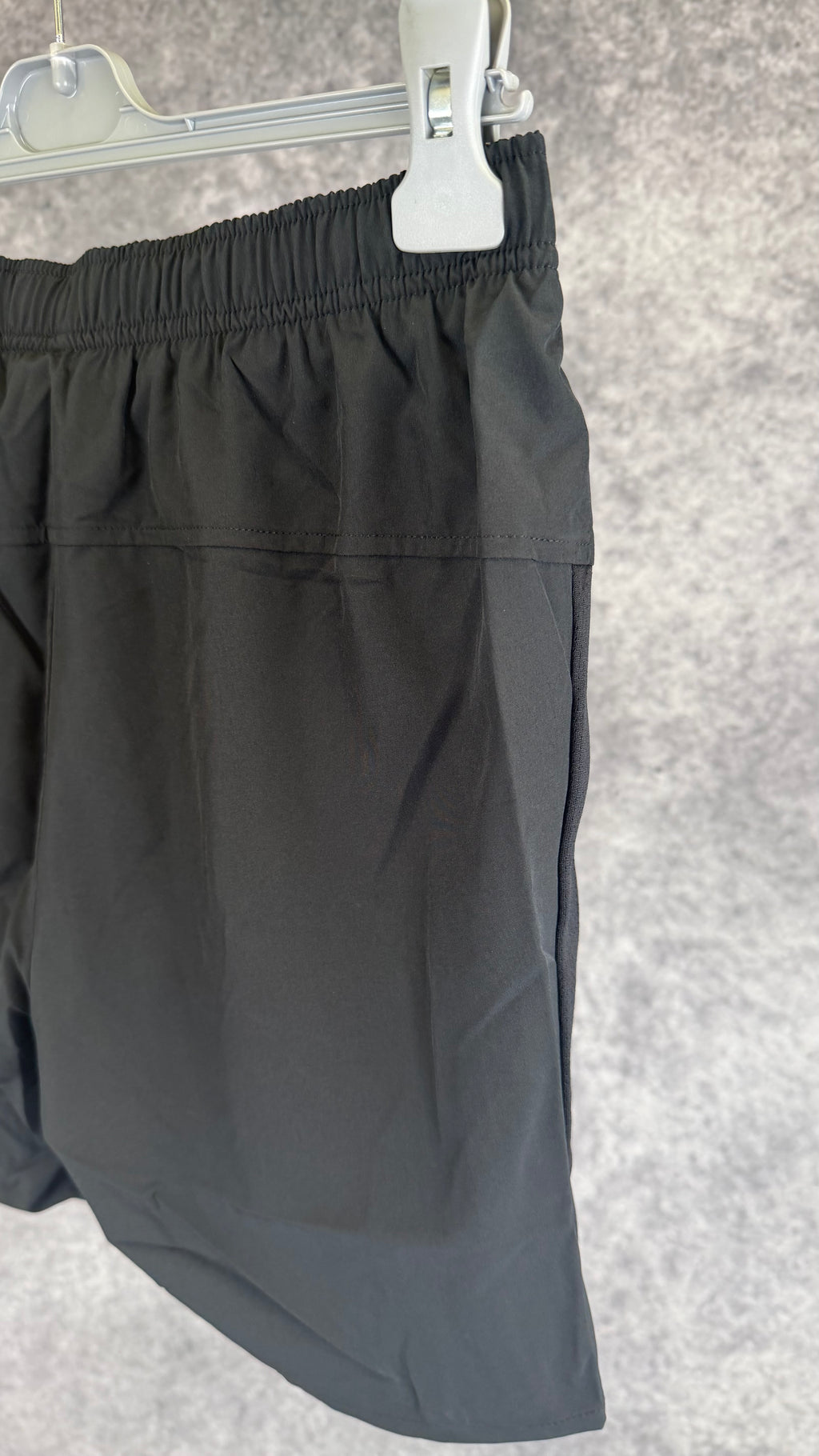 Trailberg essentials 2.0 shorts black.