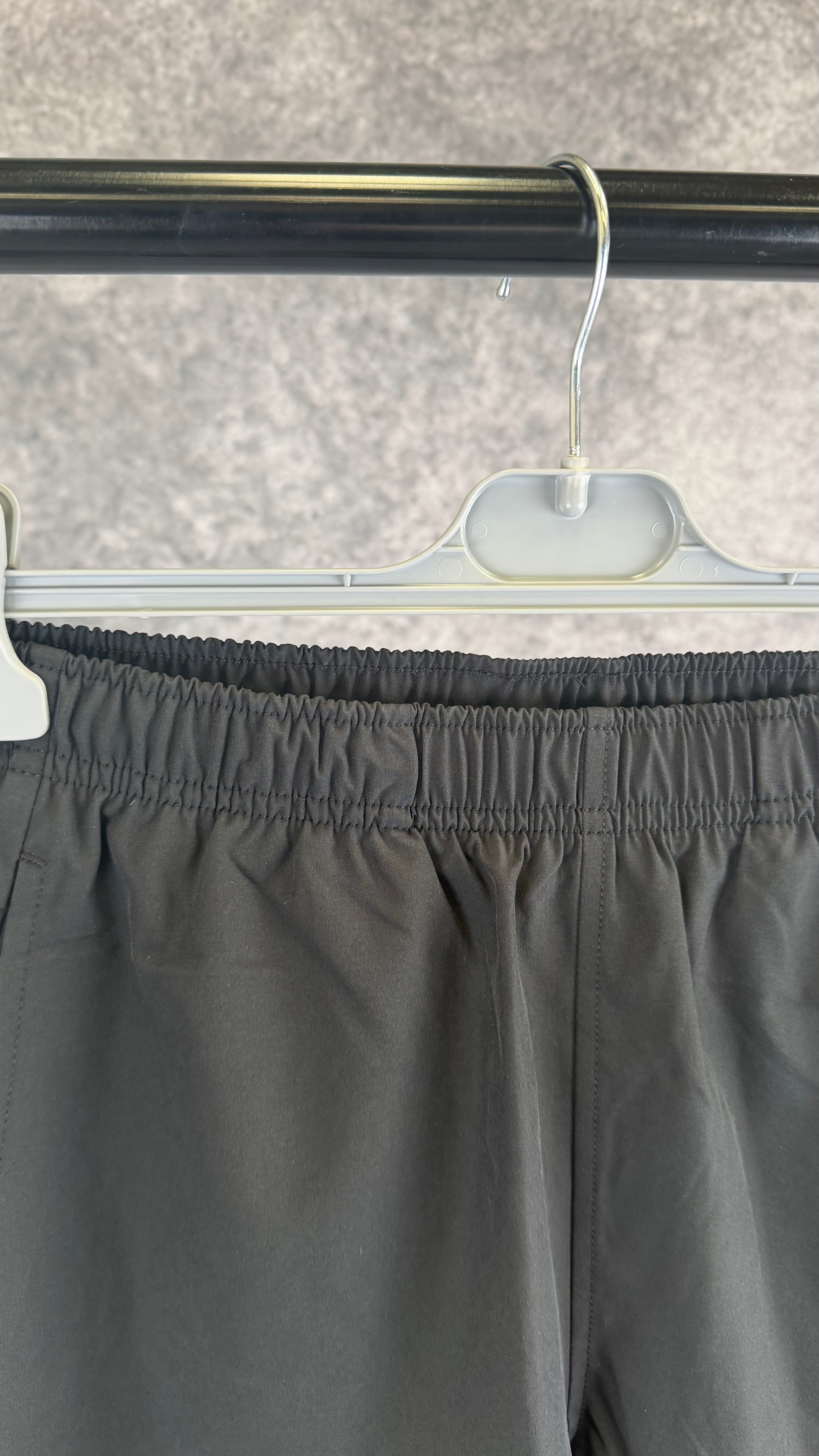 Trailberg essentials 2.0 shorts black.