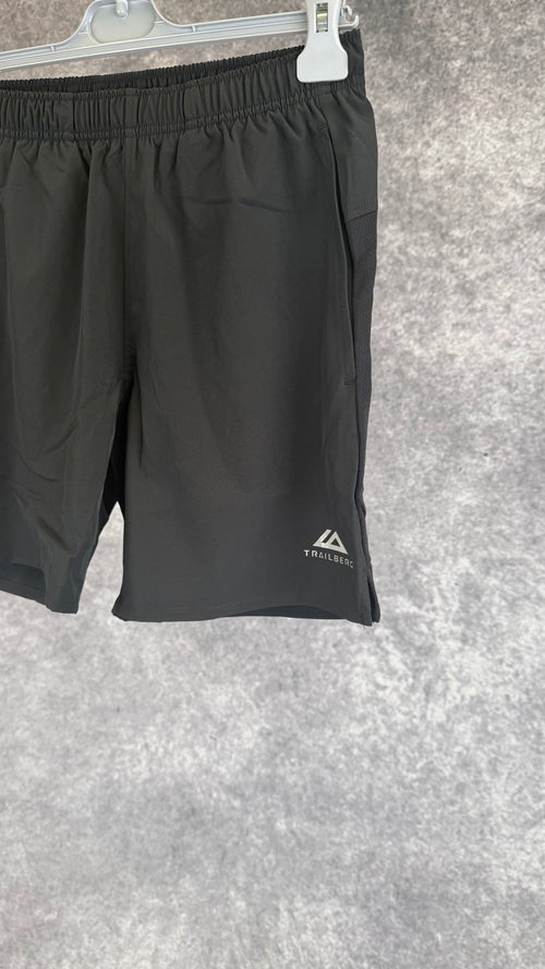Retail price £35 Trailberg essentials 2.0 shorts black.